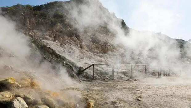 3 binden fazla deprem, yoğun gaz çıkışı... Zaman daralıyor, birkaç kilometre kaldı: 'Gezegeni kaosa sürükleyecek'