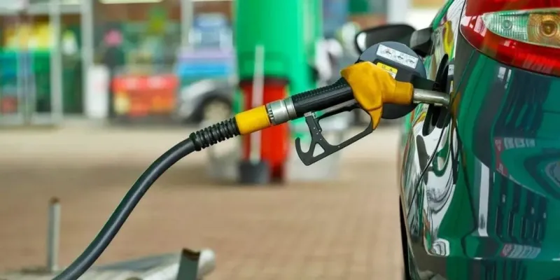 Akaryakıta Dev İndirim Mi Geliyor? İşte Son Dakika Fiyatları!