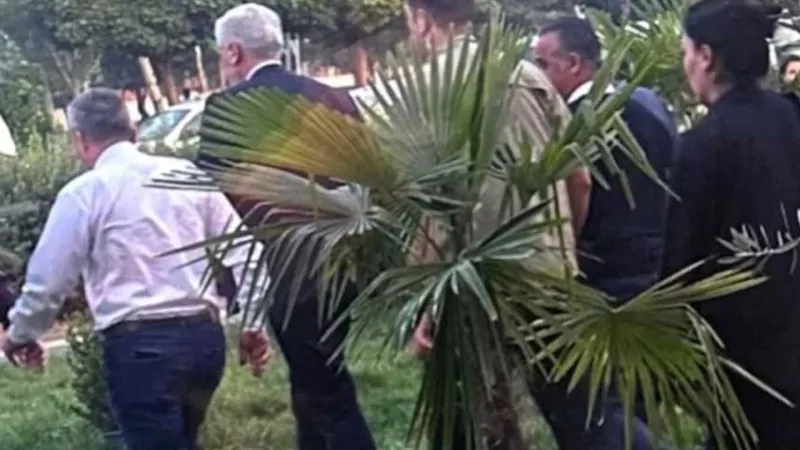 AKP'de kriz çıkaran yemek iddiası!