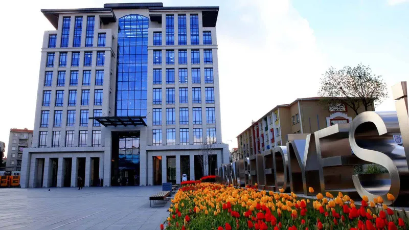 AKP'li belediye borcuna karşılık 2 cami ve polis merkezi ve ortaokulu hazineye devrediyor