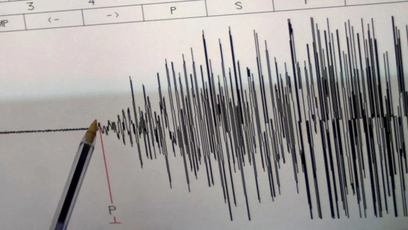 Balıkesir'de 4 büyüklüğünde deprem