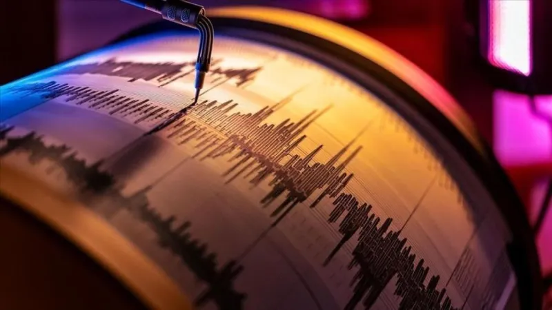 Balıkesir Sallandı! 4.1 Şiddetinde Deprem Panik Yarattı