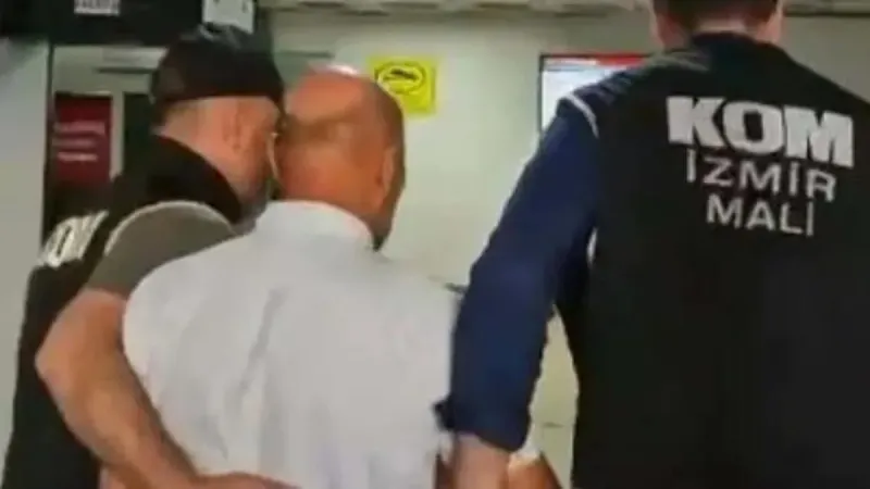 CHP'li İzmir BB'ye yolsuzluk operasyonu: 22 şüpheli tutuklandı