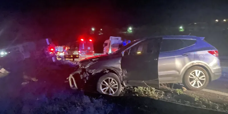 Flaş Haber: Bolu'da Tır Dehşeti! Cip ile Çarpıştı, Ortalık Savaş Alanına Döndü!
