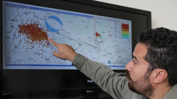 'Daha büyük bir deprem oluşturma potansiyeline sahipti' dedi ve açıkladı | Sındırgı'da artçılar neden oluyor