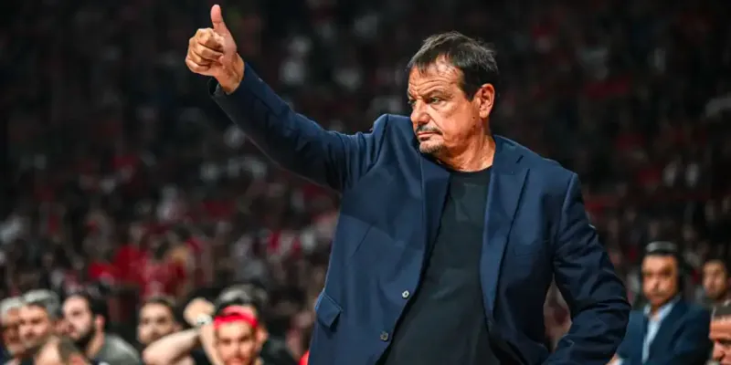 Ergin Ataman Yunanistan'ı karıştırdı: Hepsi sahte Yunan