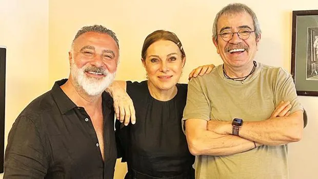 Zuhal Olcay ve Selçuk Yöntem Aynı Sahnede! Büyük Sürpriz