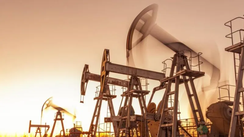 Petrol Fiyatları Çakıldı! İran Misillemesi Sonrası Şok Düşüş