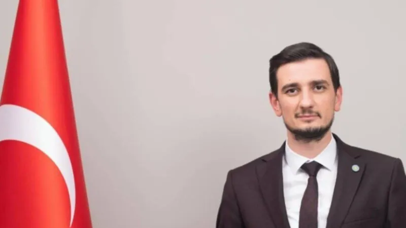 İYİ Parti'de Şok İstifa! Sakarya İl Başkanı ve Ekibi Neden Ayrıldı?