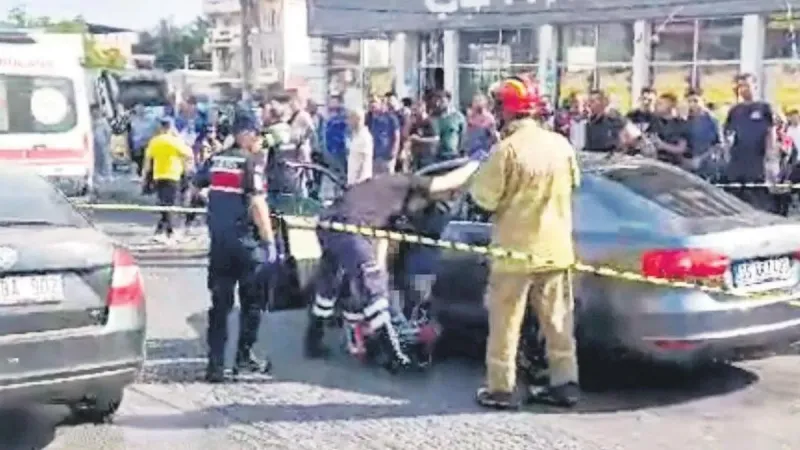 İzmir'de Kan Donduran Katliam! Alacak Verecek Yüzünden Mi?
