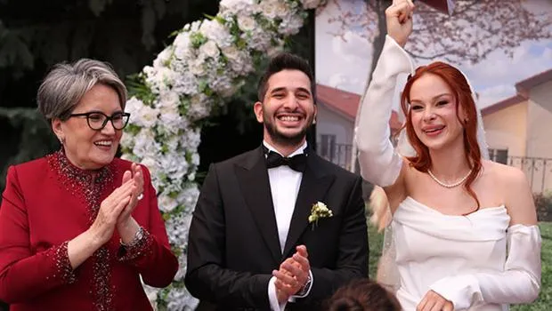 Meral Akşener'den Sürpriz Hamle! Nikah Şahitliğiyle Herkesi Şaşırttı