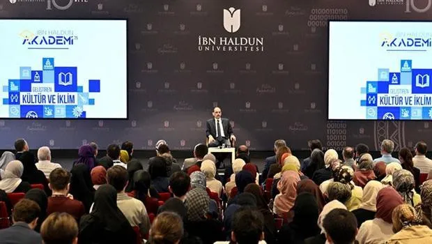 MİT Başkanı Kalın, İbn Haldun Akademi'nin son dersini verdi