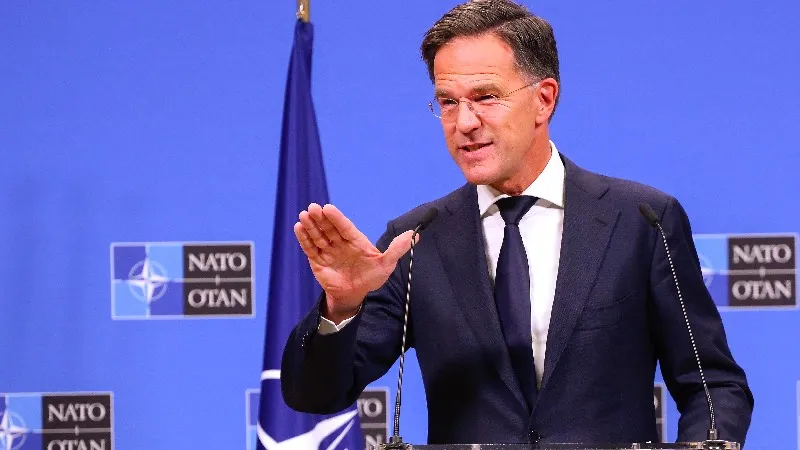 Rutte'den Kritik İran Açıklaması: Nükleer Silah Alarmı!