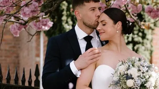 Çocuk Yıldızdan Evliliğe: Ünlü Oyuncu Nikah Masasında Adını Unuttu!
