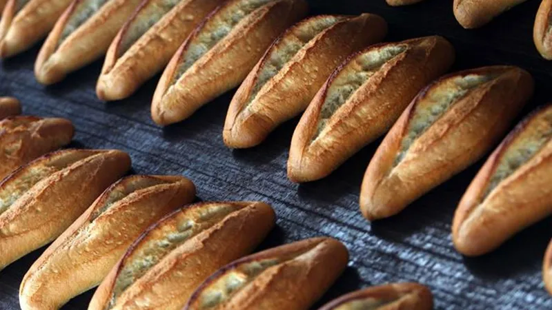 Ekmek Fiyatları Uçtu! Afyon'da Halk Ekmeğe Şok Zam!