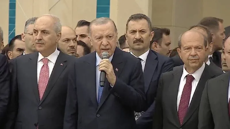 Erdoğan'dan KKTC'de Sert Mesaj: Kardeşliğimizi Kimse Bozamayacak!