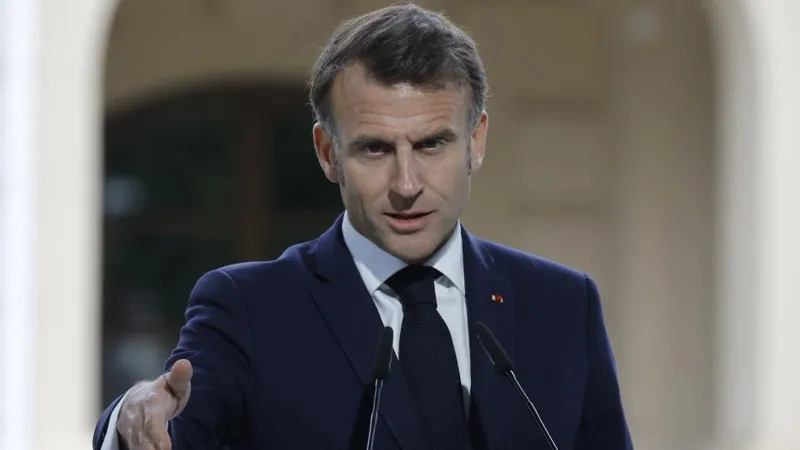 Macron'dan Putin'e Şok Tehdit! Yeni Yaptırımlar Kapıda mı?