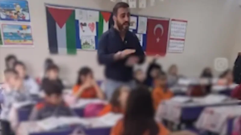 Öğretmenden Çocuklara Şok Sözler! Gelecek Kimlere Emanet?