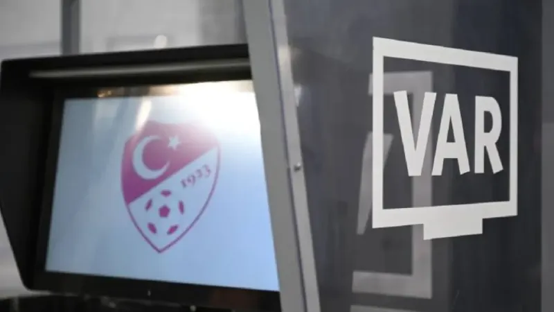 VAR'da Şok Değişim! Türk Hakemler de Görev Alacak!