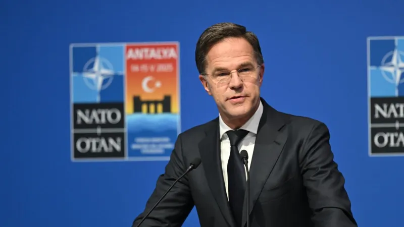 Rutte'den Türkiye'ye Övgü Dolu Sözler: Savunma Sanayii Göz Kamaştırıyor!