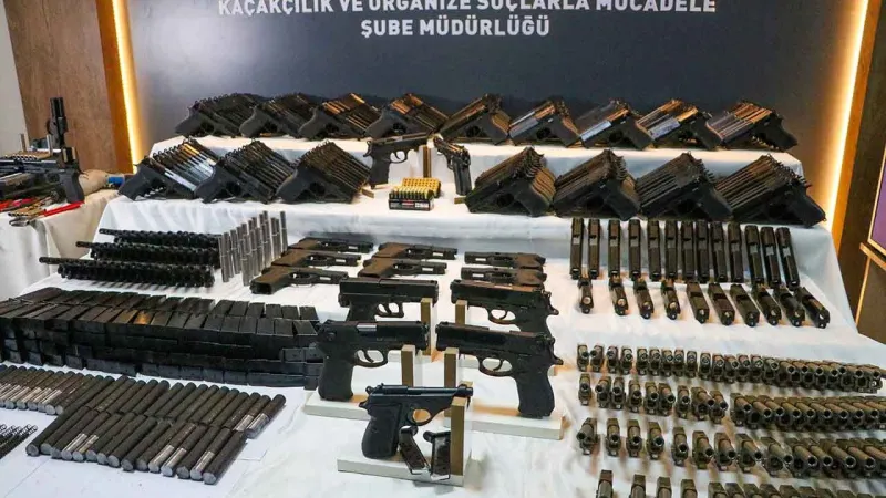 Oyuncakçıdan Cephanelik Çıktı! Diyarbakır'da Şok Baskın!