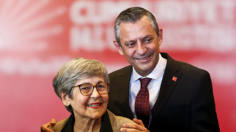 Özgür Özel'den Anneler Günü Mesajı: Gözyaşı Dinmeli!