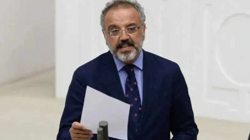 PKK Feshedildi Mi? Sırrı Sakık'tan Şok Açıklama!