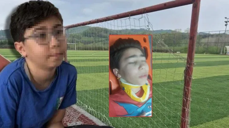 Sakarya'da Halı Saha Faciası! Kale Direği Altında Kalan Çocuk...