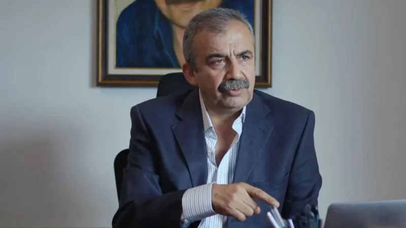 Sırrı Süreyya Önder'in Son Filmi: Celal'in Treni Fragmanı Yayınlandı!