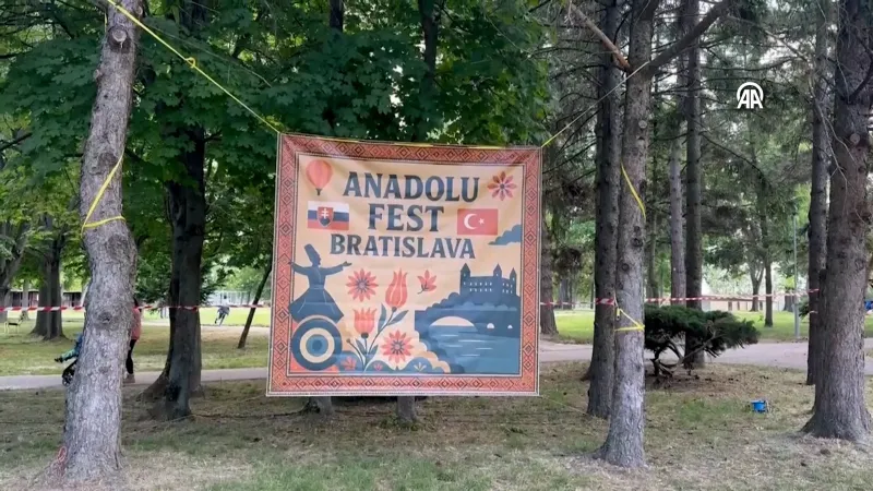 Slovakya'da Anadolu Rüzgarı! Türk Festivali Coşturdu