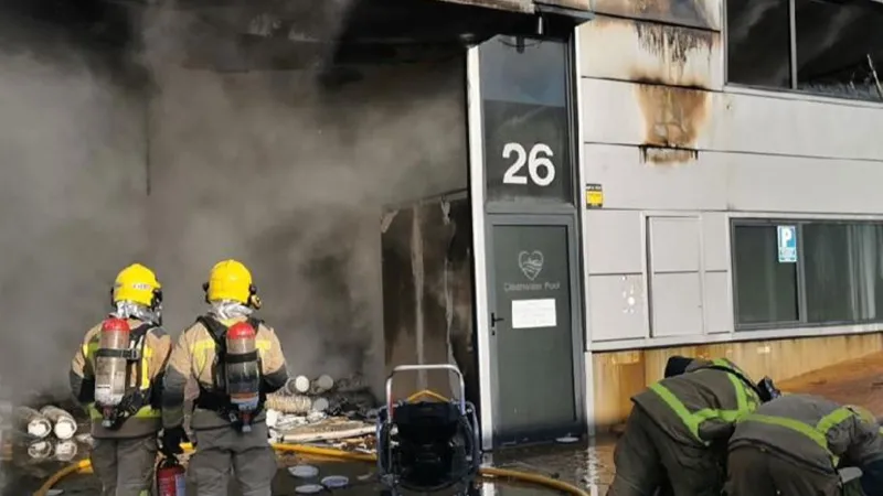 Zehirli Gaz Alarmı: Katalonya'da Dışarı Çıkmak Yasaklandı!