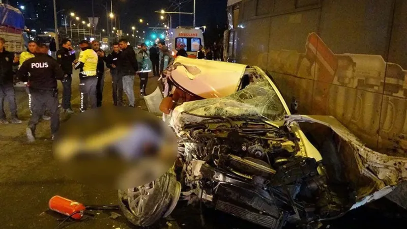 Malatya'da Feci Kaza: Otomobil, TIR ve Otobüs Bir Arada!