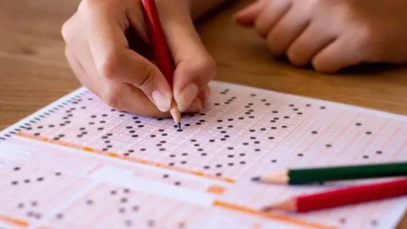 Sınavda Başarı İçin Ne Yemeli? Beslenme Tüyoları