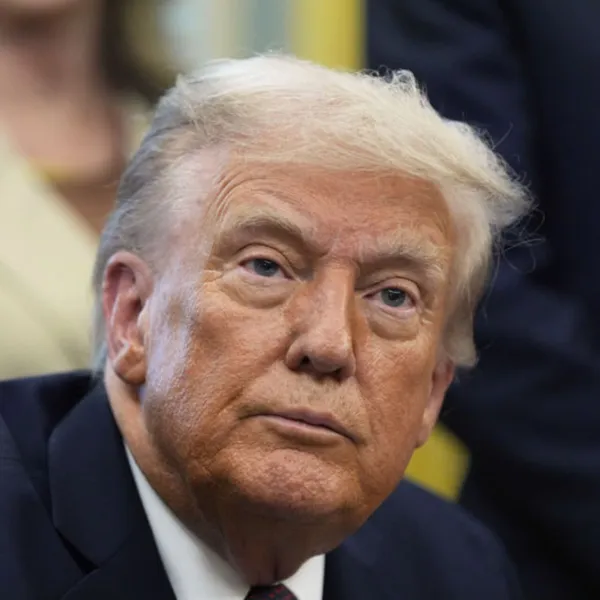 Trump'tan New York Times'a Şok Dava: 15 Milyar Dolar İsteniyor!