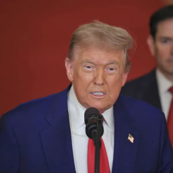 Trump'tan Nükleer Silah Resti! İran'a Neler Oluyor?