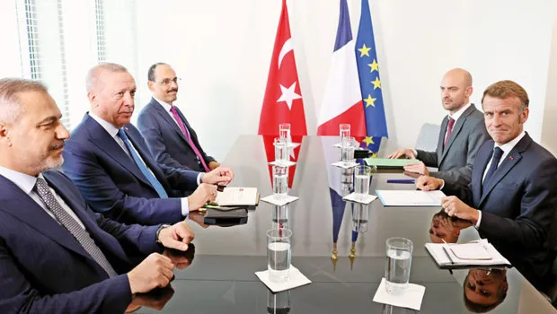 Türkevi’nde diplomasi trafiği