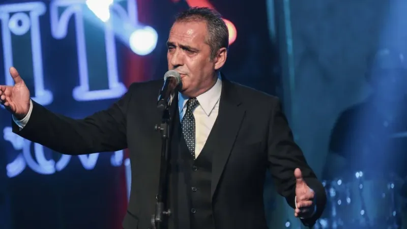 Yavuz Bingöl : 'Ersin Tatar'a seçim şarkısı besteledim'