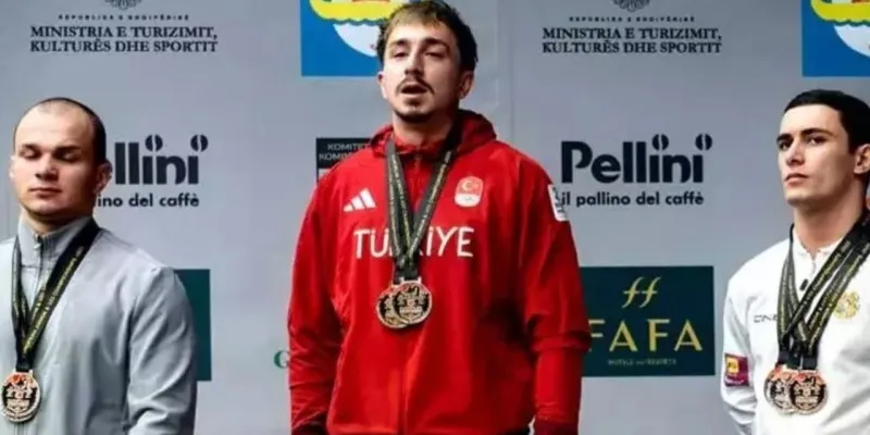 Yusuf Fehmi'den Altın Zafer! Avrupa Halter Şampiyonu Oldu!